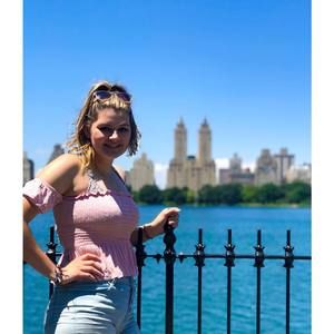 Meet your Posher, Kelsey